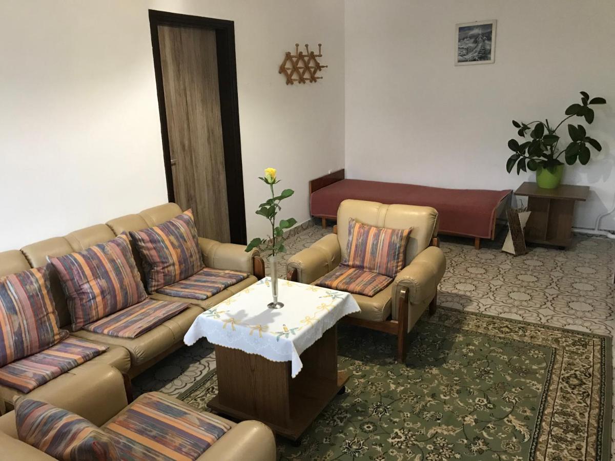 Apartman Berki Margit ヘーヴィーズ エクステリア 写真
