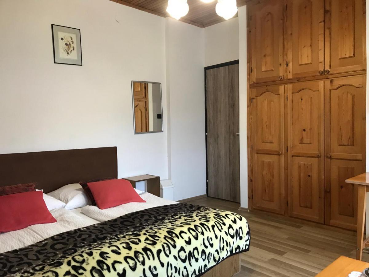 Apartman Berki Margit ヘーヴィーズ エクステリア 写真