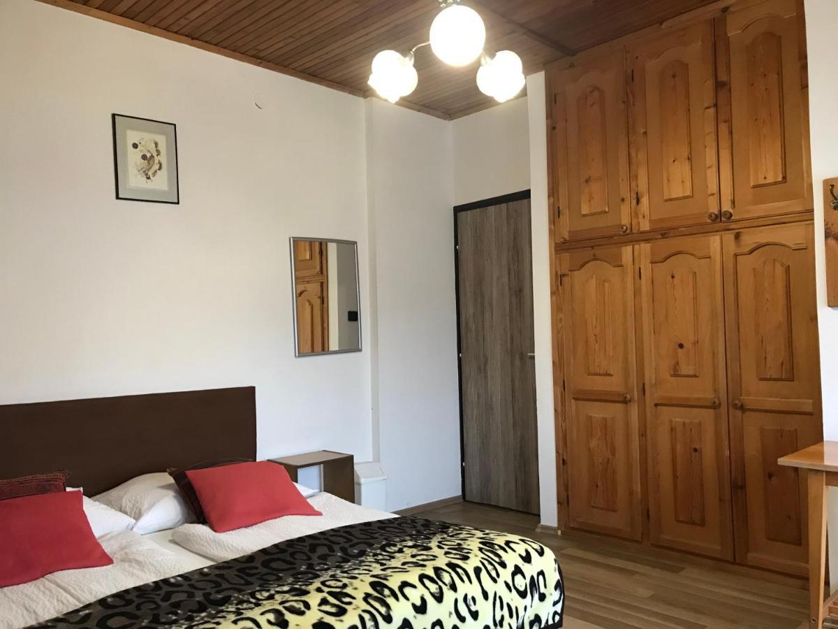 Apartman Berki Margit ヘーヴィーズ エクステリア 写真