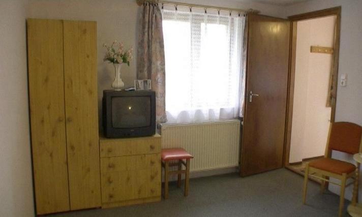 Apartman Berki Margit ヘーヴィーズ エクステリア 写真