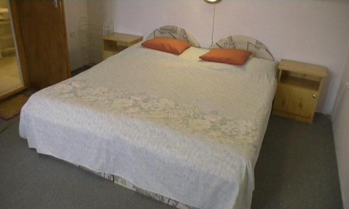 Apartman Berki Margit ヘーヴィーズ 部屋 写真
